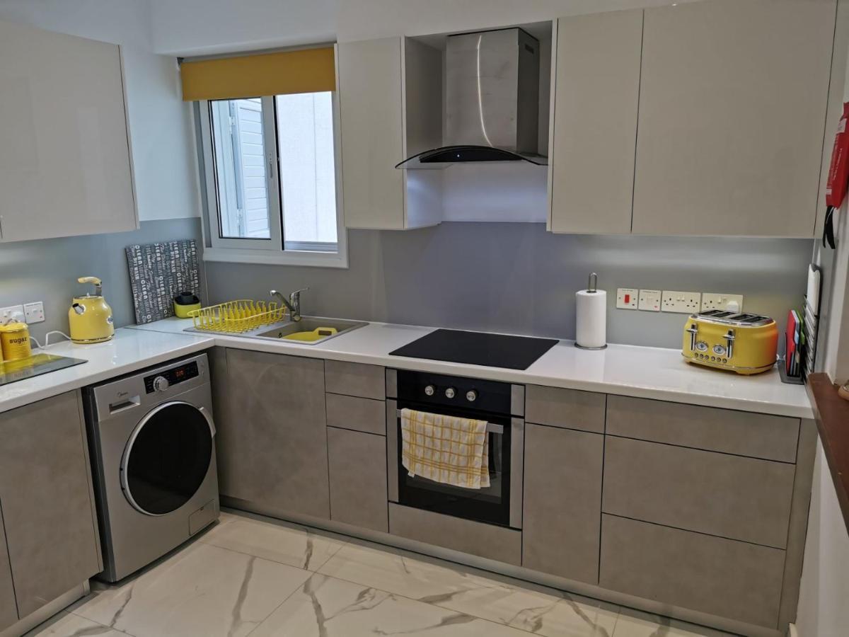 Paphos Gardens Apartment Exterior photo